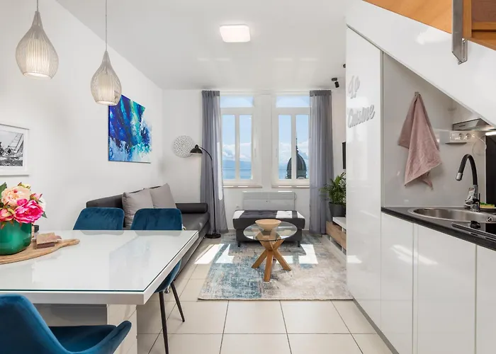 Lägenhet Blue Opatija